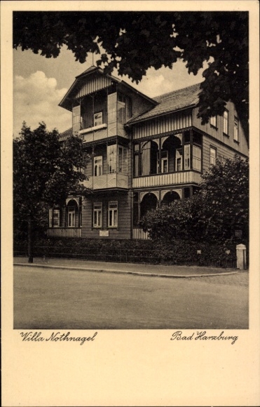 Ak Bad Harzburg am Harz, Villa Nothnagel, Gebäude mit Balkonen, Bäume im Vordergrund