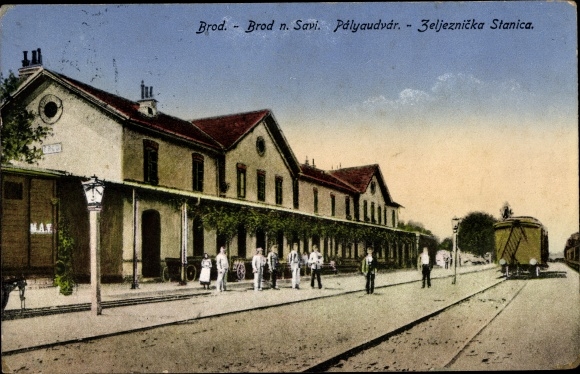 Postcard Slavonski Brod Kroatien, Palyaudvar, Railway Station