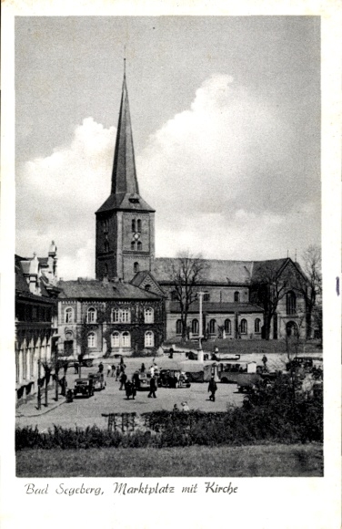 Postcard Bad Segeberg in Holstein, market square with church