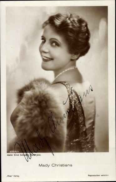 Postcard actress Mady Christians, portrait, fur, autograph