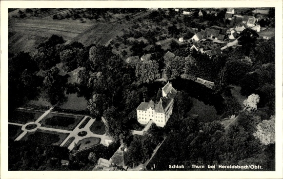 Ak Thurn Heroldsbach in Oberfranken, Schloss Thurn, Gartenanlage, Luftaufnahme, schwarz-weiß