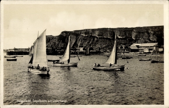 Ak Nordseeinsel Helgoland, Segelboote am Unterland