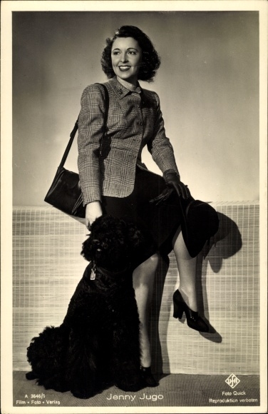 Postcard actress Jenny Jugo, dog
