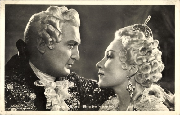 Postcard Actors Hans Albers and Brigitte Horney, Portrait, Ross Verlag No. A 3728/1