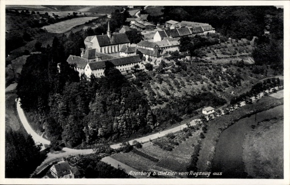 Postcard Solms an der Lahn Hessen, Princely Estate Kloster Altenberg near Wetzlar, aerial photograph