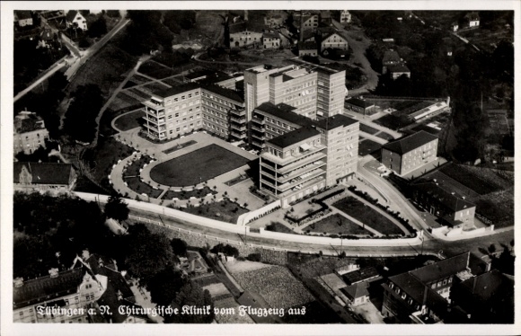 Ak Tübingen am Neckar, Luftaufnahme, Chirurgische Klinik, Stadtansicht von oben,  