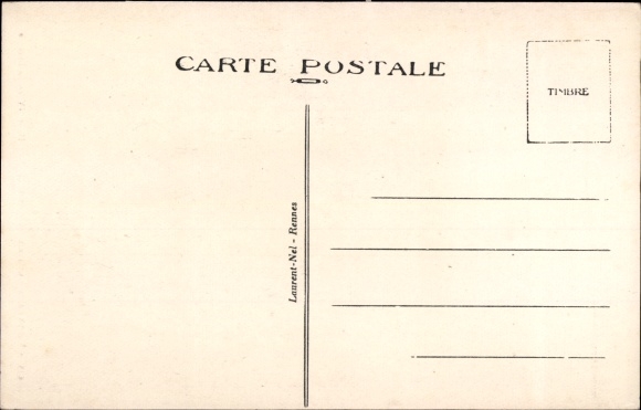 KP Vannes Morbihan, Ciekawe domy na placu Henri IV, katedra