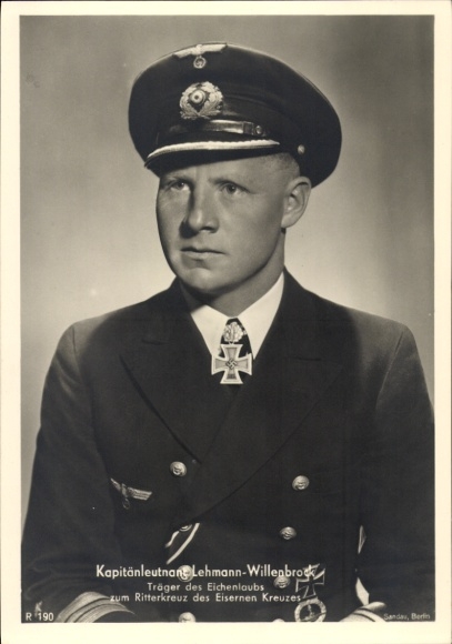 Postcard Knight's Cross Recipient Captain Lieutenant Lehmann-Willenbrock, Oak Leaves, Kriegsmarine