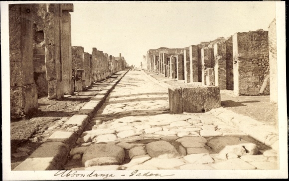 Photo Pompeii Campania, around 1865, street, Roman archaeological site, ruins