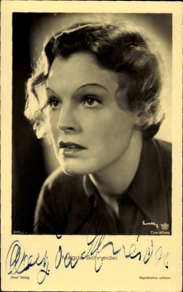 Ak Schauspielerin Magda Schneider, Portrait, Ross Verlag A 1122/1, Autogramm