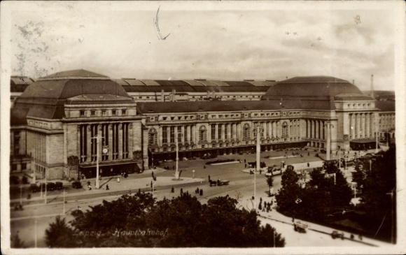 Ak Leipzig, Blick auf den Hauptbahnhof, Straßenseite