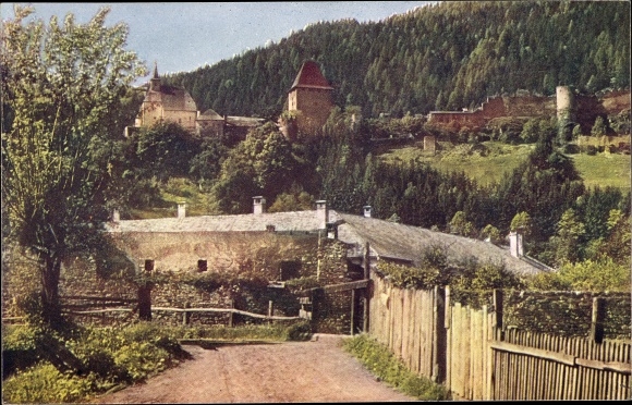 Postcard Friesach in Carinthia, ruin Petersberg