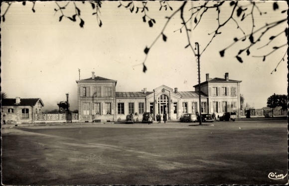 PC Villers Cotterêts Aisne, La Gare