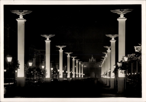 Postcard Berlin Mitte, Unter den Linden at night, festive decorations, Brandenburg Gate