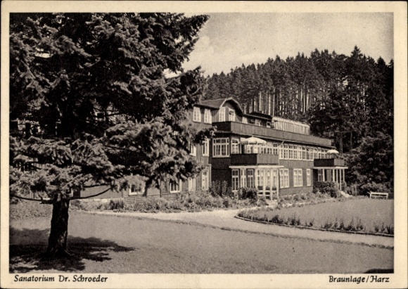Postcard Braunlage in the Upper Harz, Sanatorium Dr. Schroeder, garden view