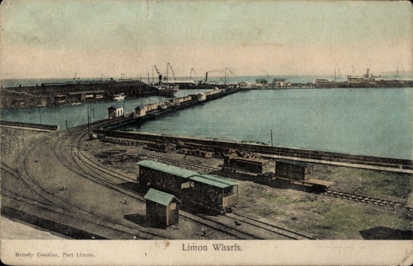 PC Limon Costa Rica, Wharfs
