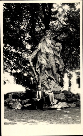 foto Rübezahl-monument, groepsfoto