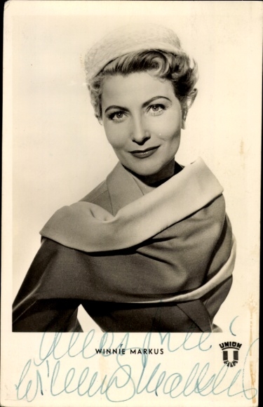 Postcard actress Winnie Markus, portrait with hat, autograph, It's called love