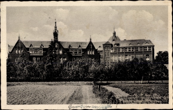 Postcard Varel in Oldenburg Jadebusen, Hospital St. Johannes Stift