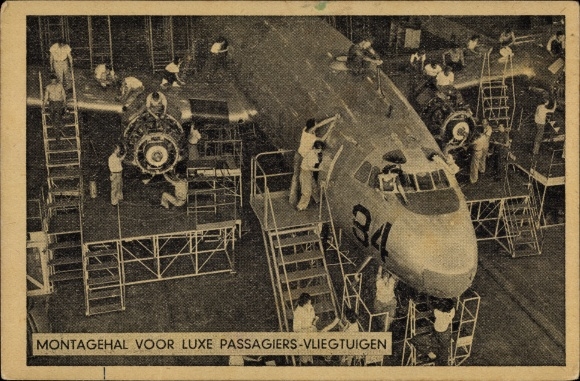Postcard Assembly Hall for Luxury Passenger Aircraft, Passagierflugzeug im Bau