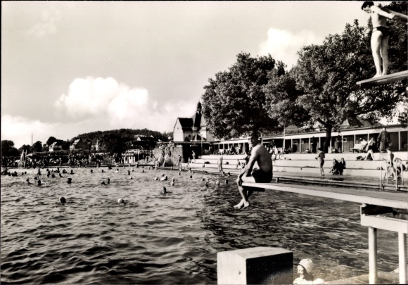 PC Bad Hönningen am Rhein, game in the thermal pool