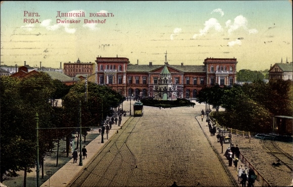 Ak Riga Letland, treinstation van Dvinsk, tram