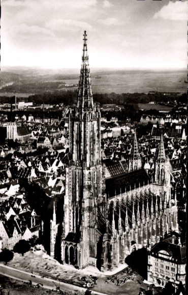 Postcard Ulm on the Danube, Minster with high tower, aerial view, city view