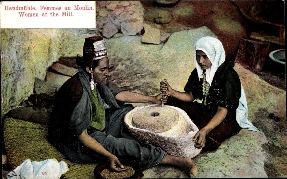 Postcard Asia, Femmes au Moulin, Handmill, women grind grain