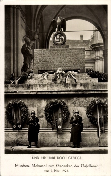 Postcard Munich, And you have won after all, memorial to November 9, 1923, SS honor guards