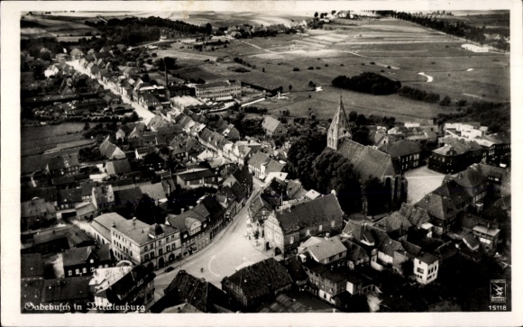 Postcard Gadebusch in Mecklenburg, aerial photograph of the town, church, door handle 15118