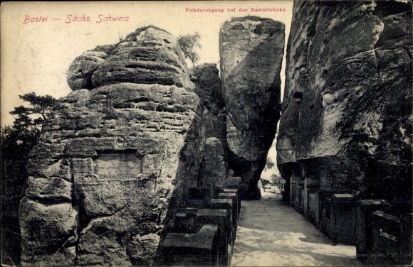 Ak Lohmen Sächsische Schweiz, Bastei, Basteibrücke, Felsdurchgang