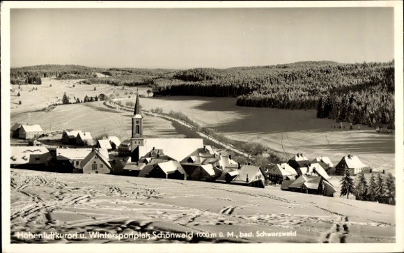Ak Schönwald im Schwarzwald Baden Württemberg, Blick auf den Ort im Winter