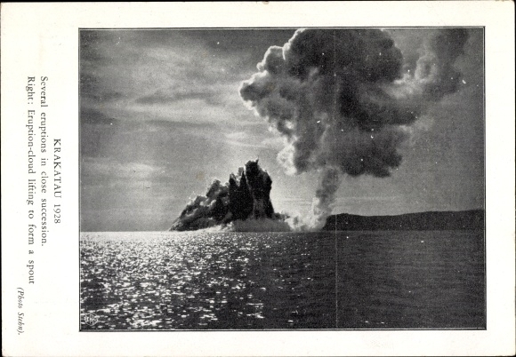 PC Java Indonesia, Kraktau, Eruptive cloud rising from an outlet