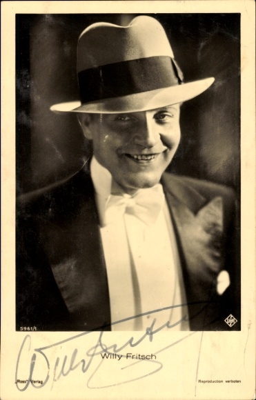 Postcard actor Willy Fritsch, portrait, hat, Ross Verlag 5961/1, autograph