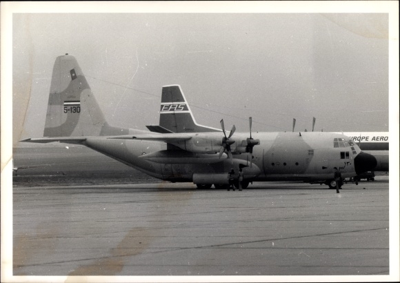 Photo Iranian military aircraft, Lockheed C 130