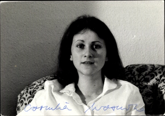 Postcard actress Cornelia Masurke, portrait, autograph