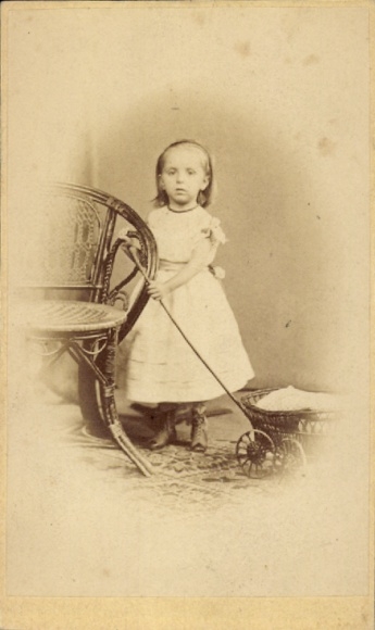 CdV child portrait Gertrud Mützel, 2-3 years old, 1870, doll's pram, photographer G. Mützel, Königsberg Nm.