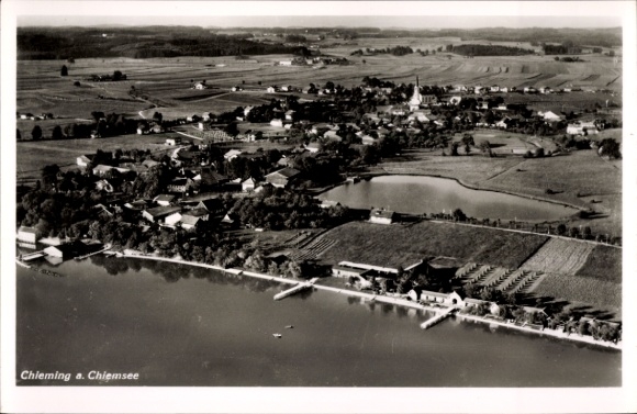 Postcard Chieming am Chiemsee Upper Bavaria, aerial view of Chieming, Chiemsee, green fields, water, Ki