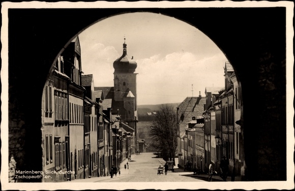 Postcard Marienberg in the Erzgebirge of Saxony, view through the Zschopauer Tor