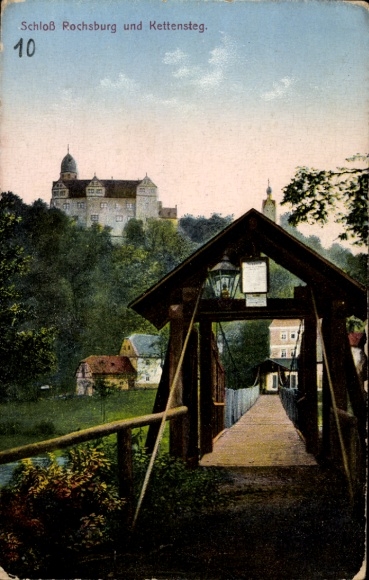 Postcard Rochsburg Lunzenau in Saxony, castle Holzbrücke, quiet landscape, in the background is the