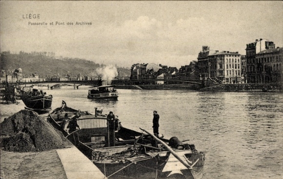 Postcard Liège Liège Wallonia, Passerelle and Pont des Archives, river view, ships, banks