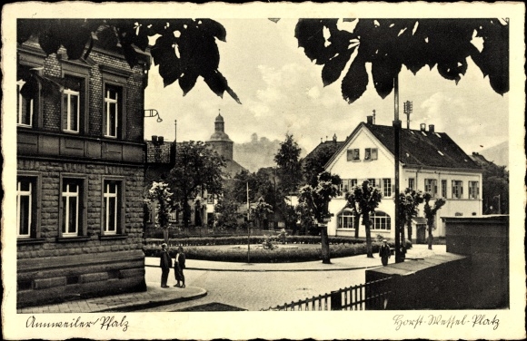 Postcard Annweiler am Trifels in the Southern Wine Route district, Horst Wessel Platz