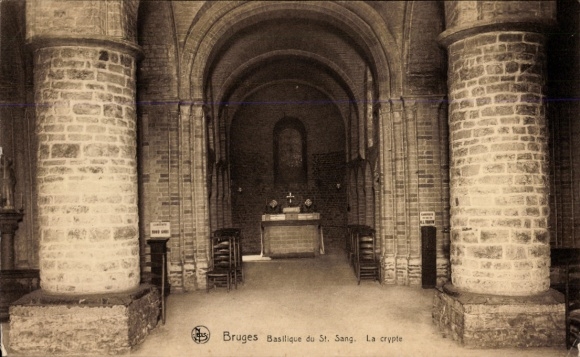 KP Bruges Bruges Flanders West Flanders, Basilique du St. Sang, La crypte, widok wnętrza, krzesła, A