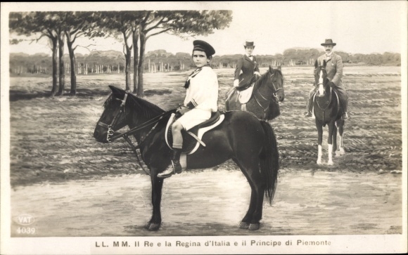 Postcard Nobility Italy, Umberto I, Margarethe, Viktor Emanuel, horses