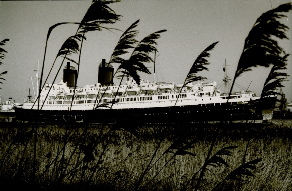Photo steamer Hanseatic, Hamburg Atlantic Line, scrapping