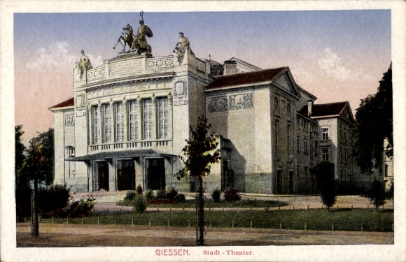 Postcard Giessen Gießen an der Lahn Hesse, city theater, historical architecture, evening sky