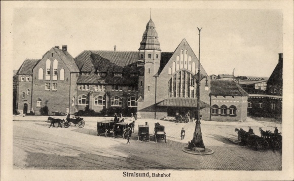 Ak Stralsund in Vorpommern, Bahnhof