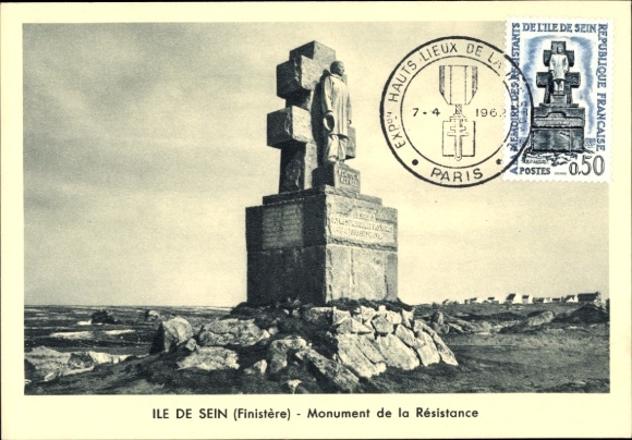 Maximum Postcard Ile de Sein Finistère, Monument of Resistance