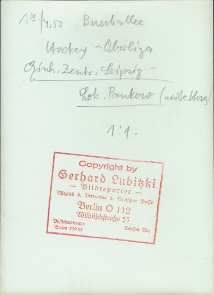 Photo Berlin Weißensee, Hockey Oberliga, Leipzig vs. Pankow April 19, 1953, Buschallee