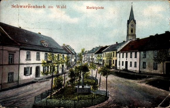 Postcard Schwarzenbach am Wald, market square with church